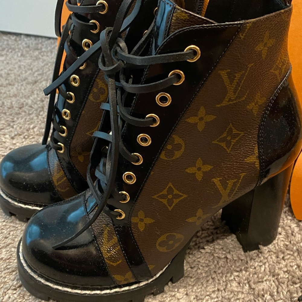 Louis Vuitton Star Trail Boots